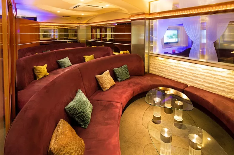 Social Club AMATERASの店内写真