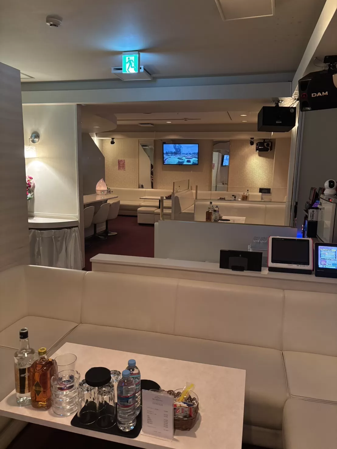CLUB MIMOSAの店内写真