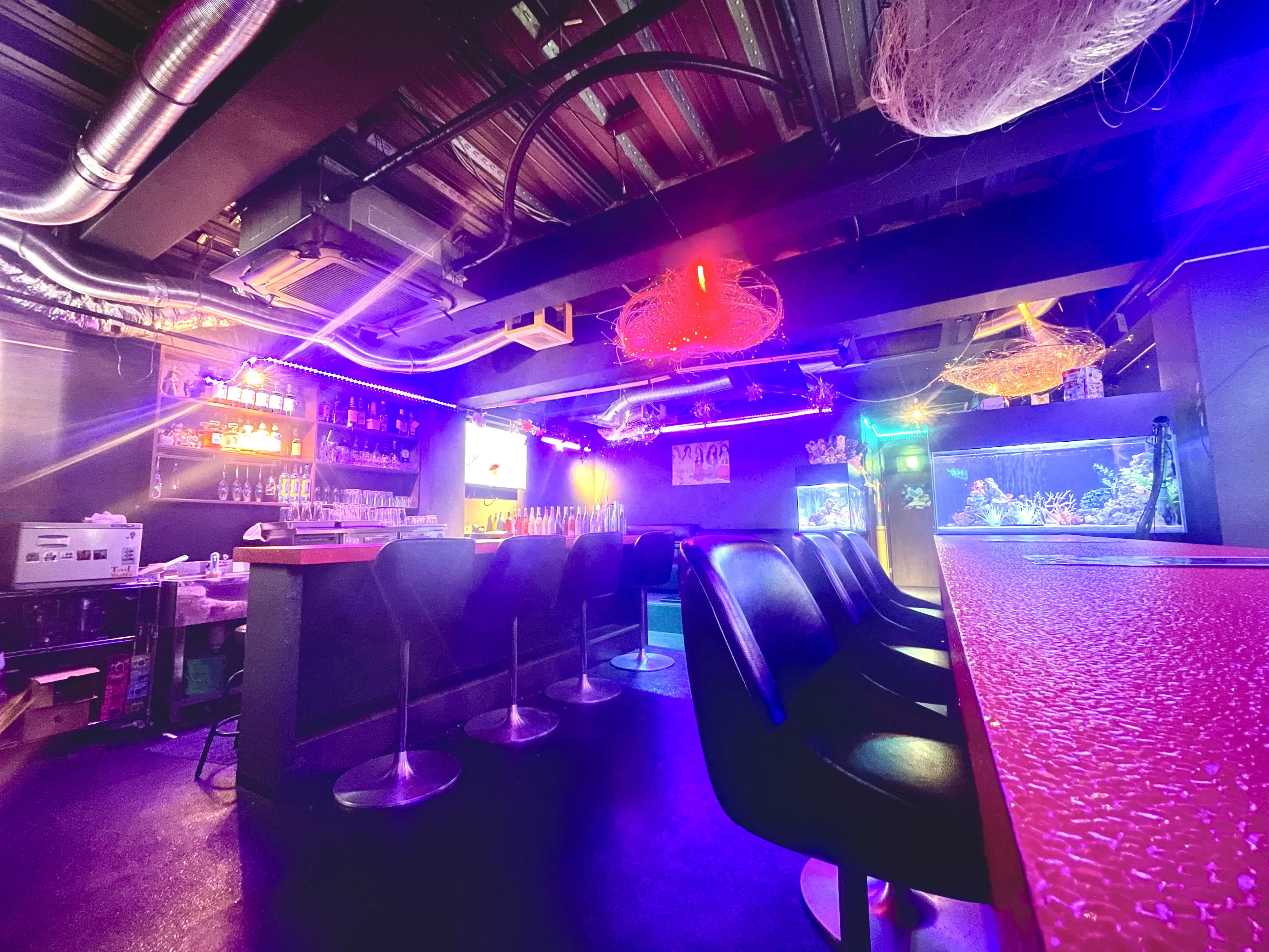 AQUA BARの店内写真