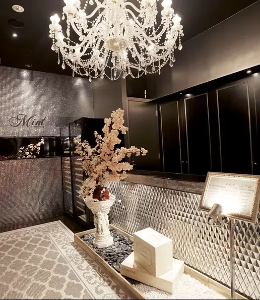 LUXURY CLUB MINTの店内写真