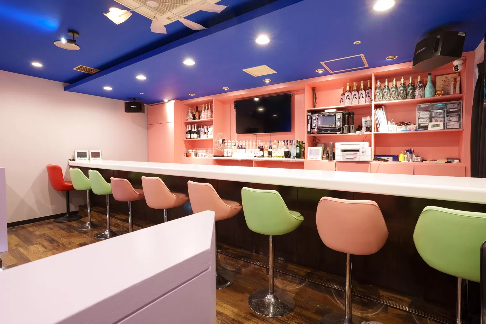 猫耳メイドカフェバー にゃーとぴあの店内写真