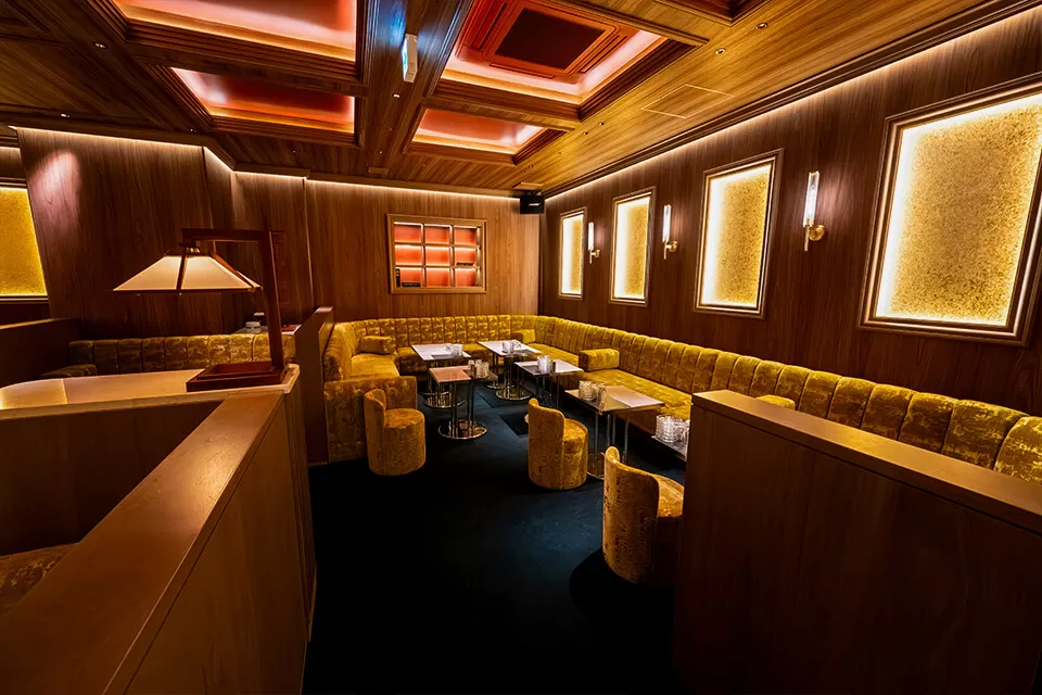 club ROYAL (ロイヤル)の店内写真