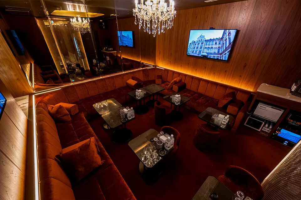 club ROYAL (ロイヤル)の店内写真