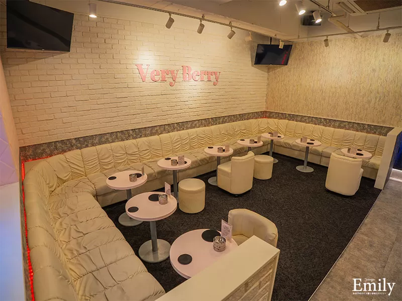 Bar Lounge VeryBerry（ベリーベリー）の店内写真