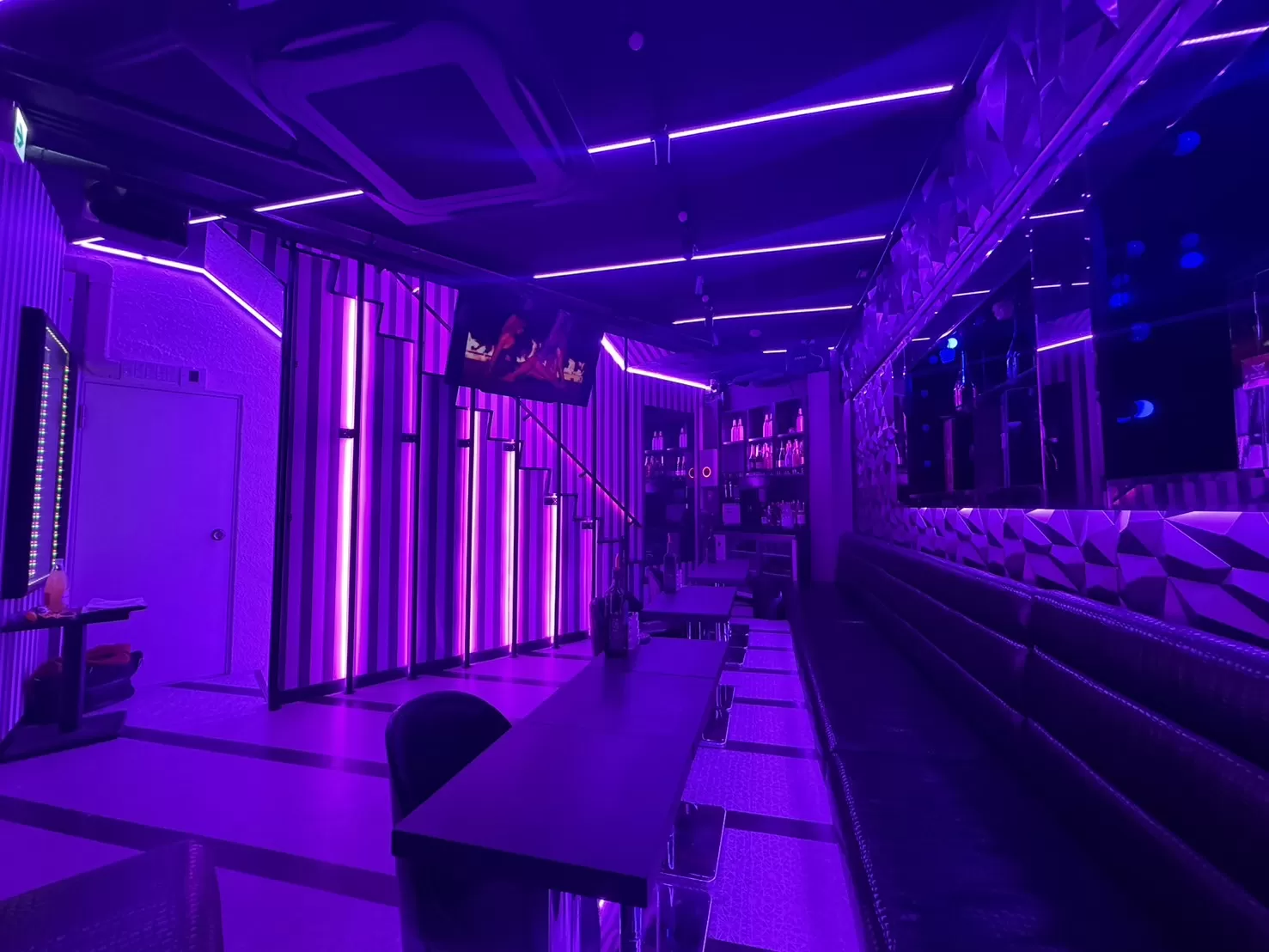 Girls Bar PIANISSIMOの店内写真