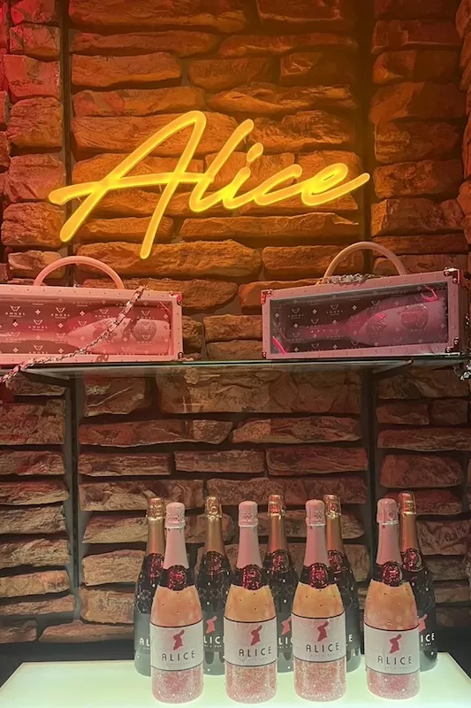 ALICEの店内写真