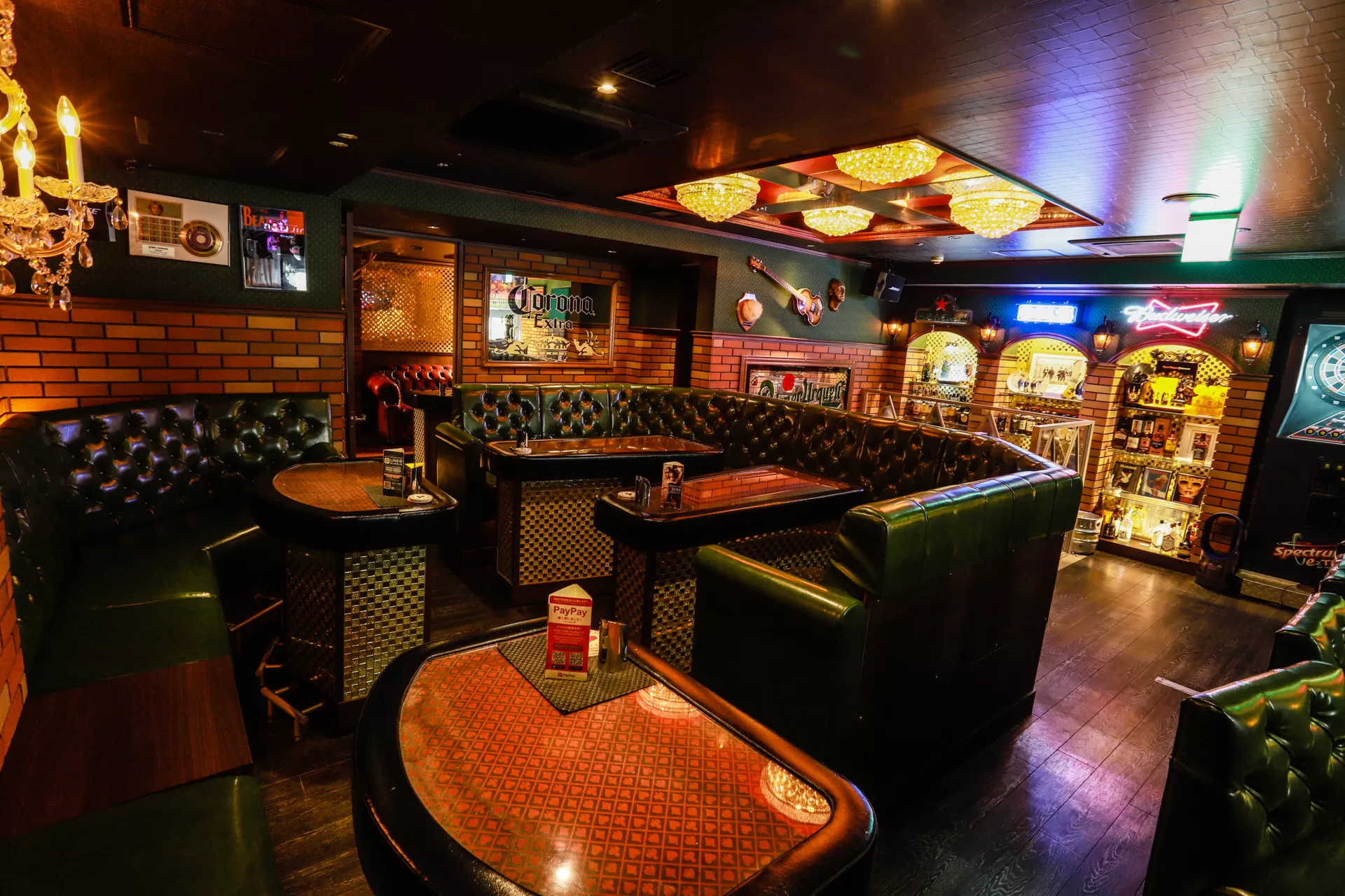 Bunny's Bar MILLION ススキノ南4条通店の店内写真