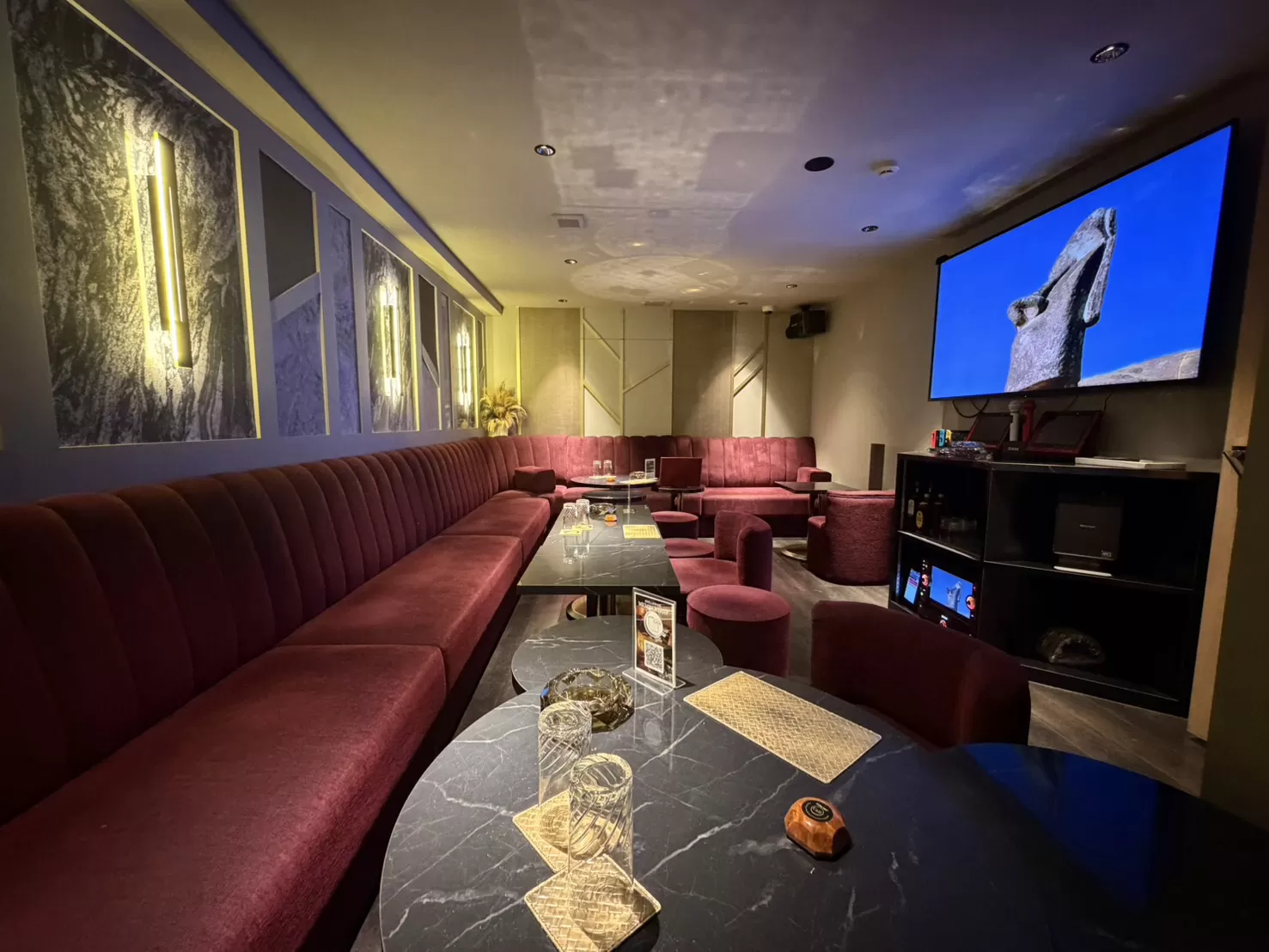 Club Caratの店内写真