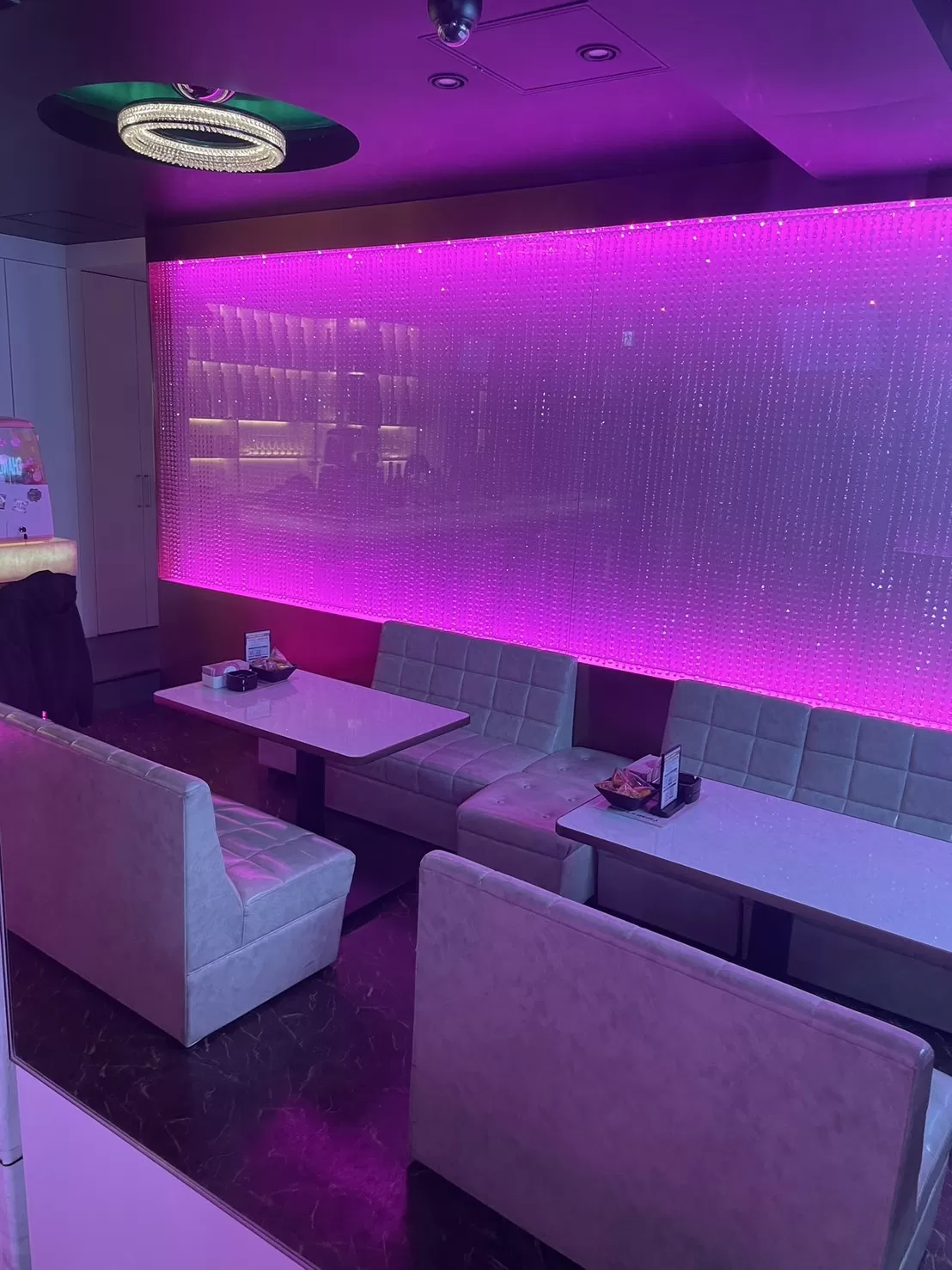 Luxury Bar CHANCE（チャンス）の店内写真