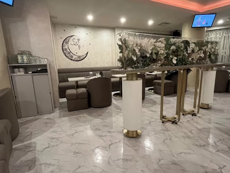 Lounge THE MOONの店内写真
