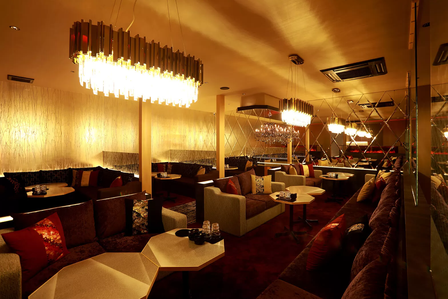 K-Lounge　NAGANOの店内写真