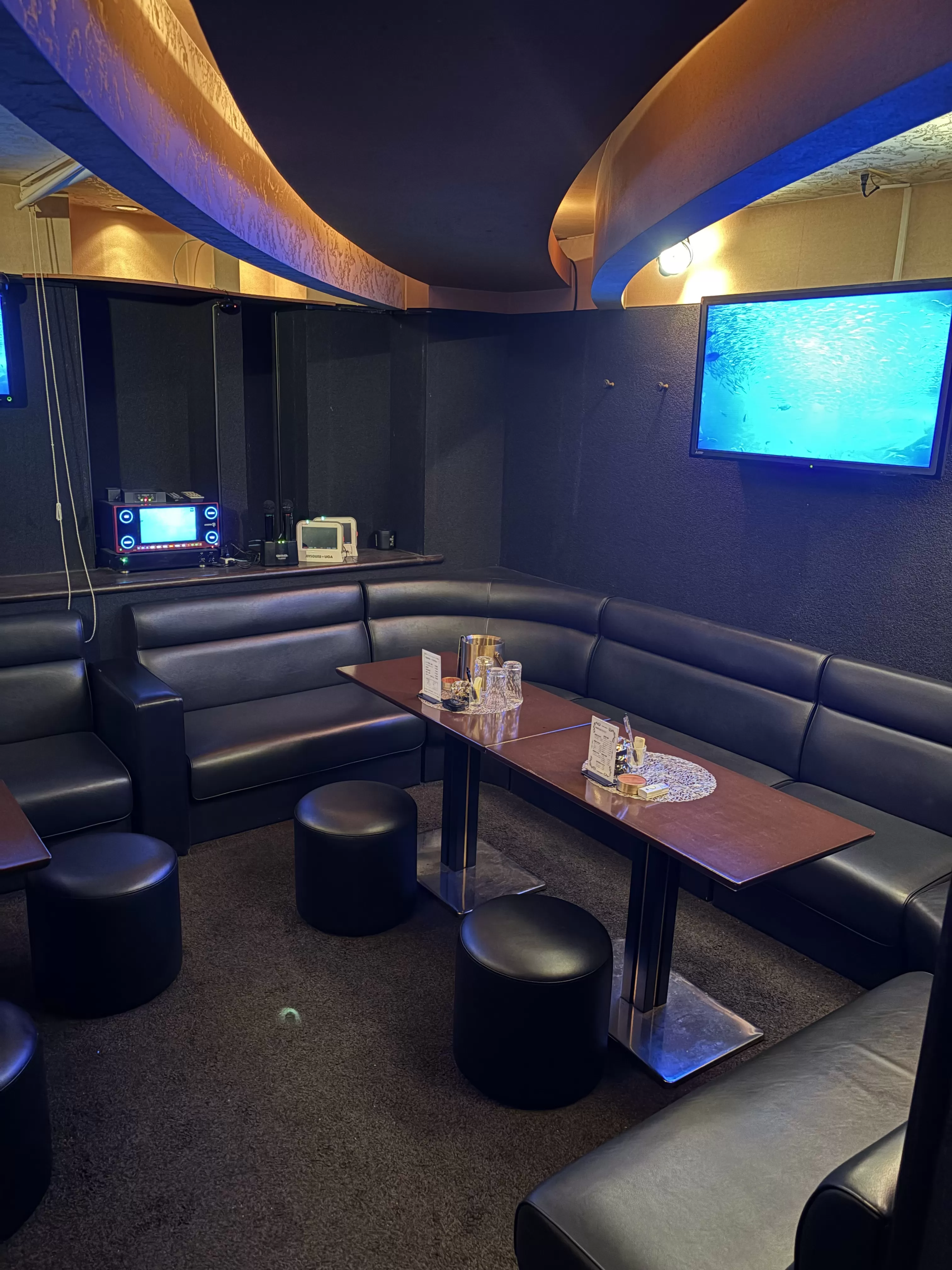 club gold shipの店内写真