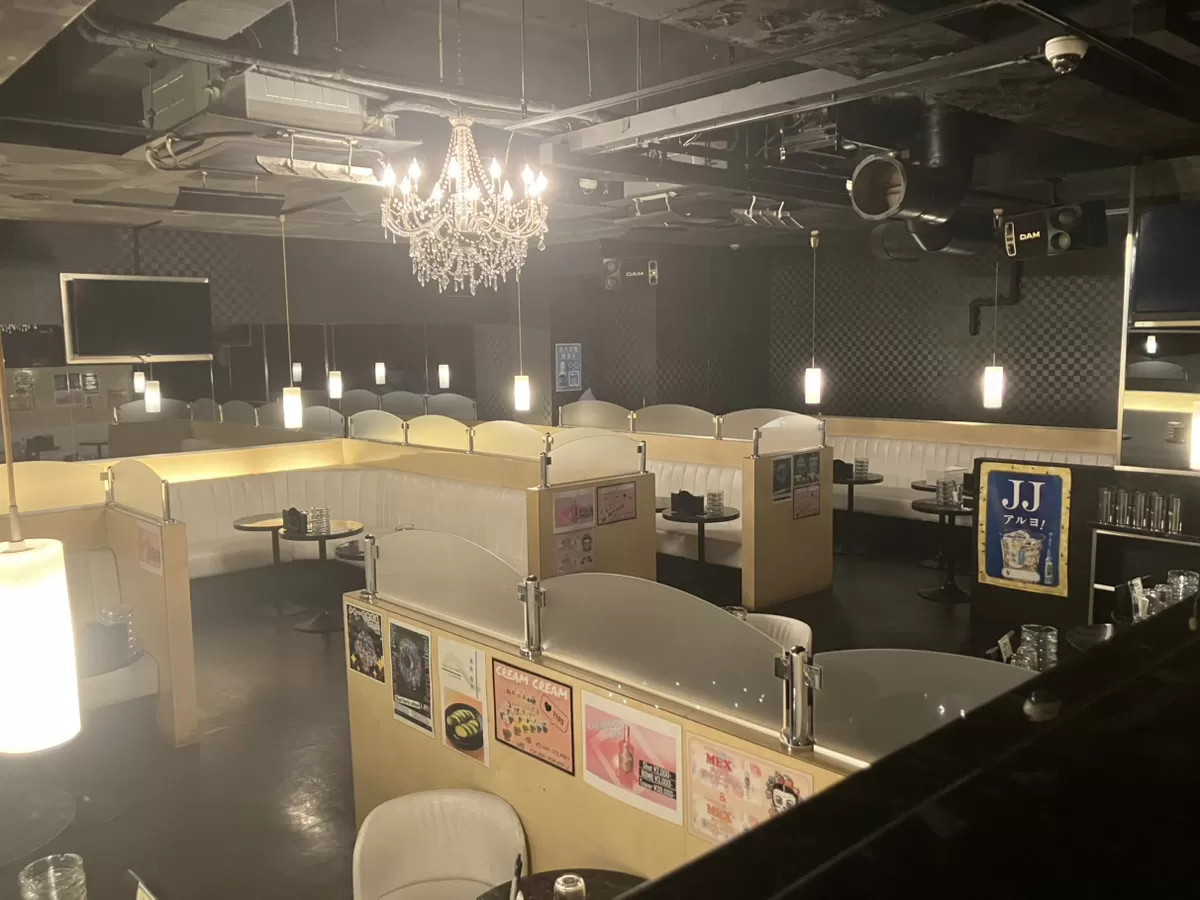 ClubLounge EDENの店内写真