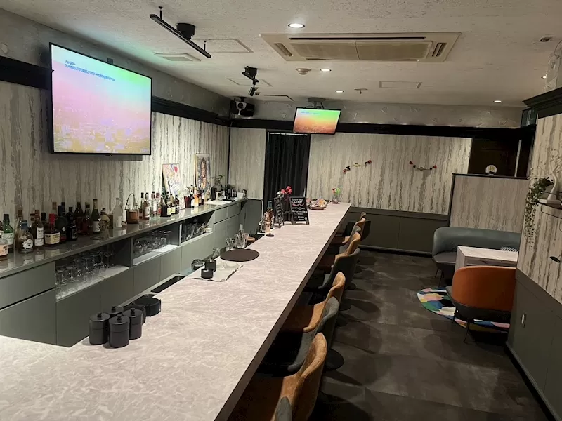 Lounge Lienの店内写真