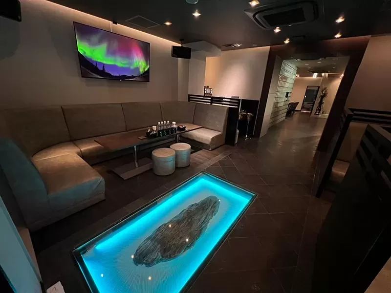 NEW SNACK 6ROKUの店内写真