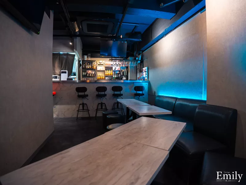 スナックBAR 粋酔-スイスイ-の店内写真