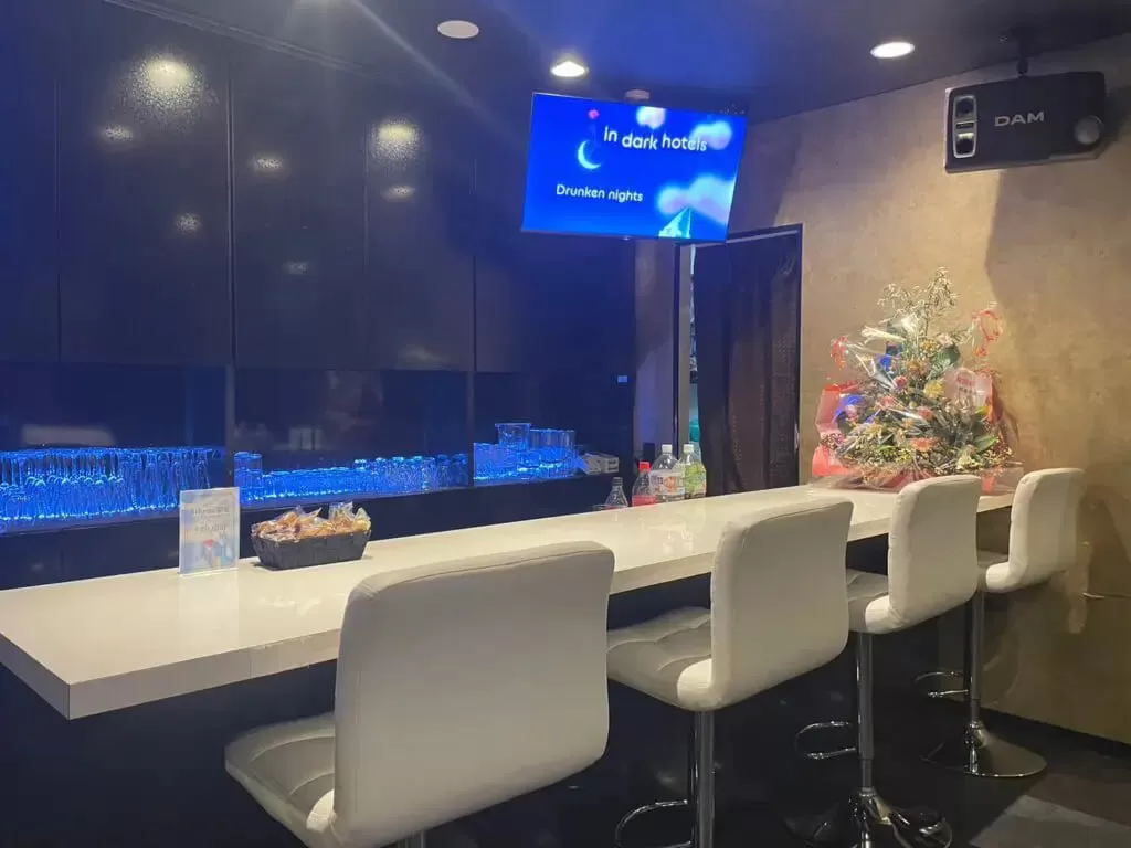 snack Athenaの店内写真