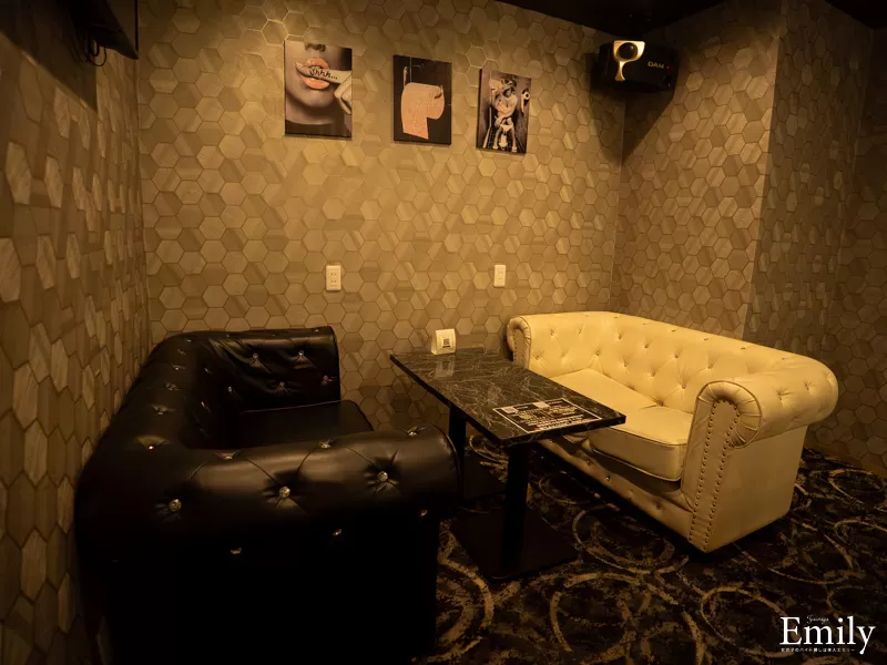 Girls Bar LINOの店内写真
