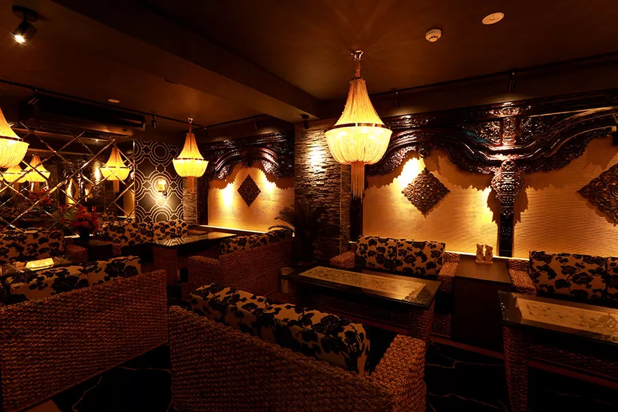 ASIAN CLUB CHU-LA 美ら 富山の店内写真