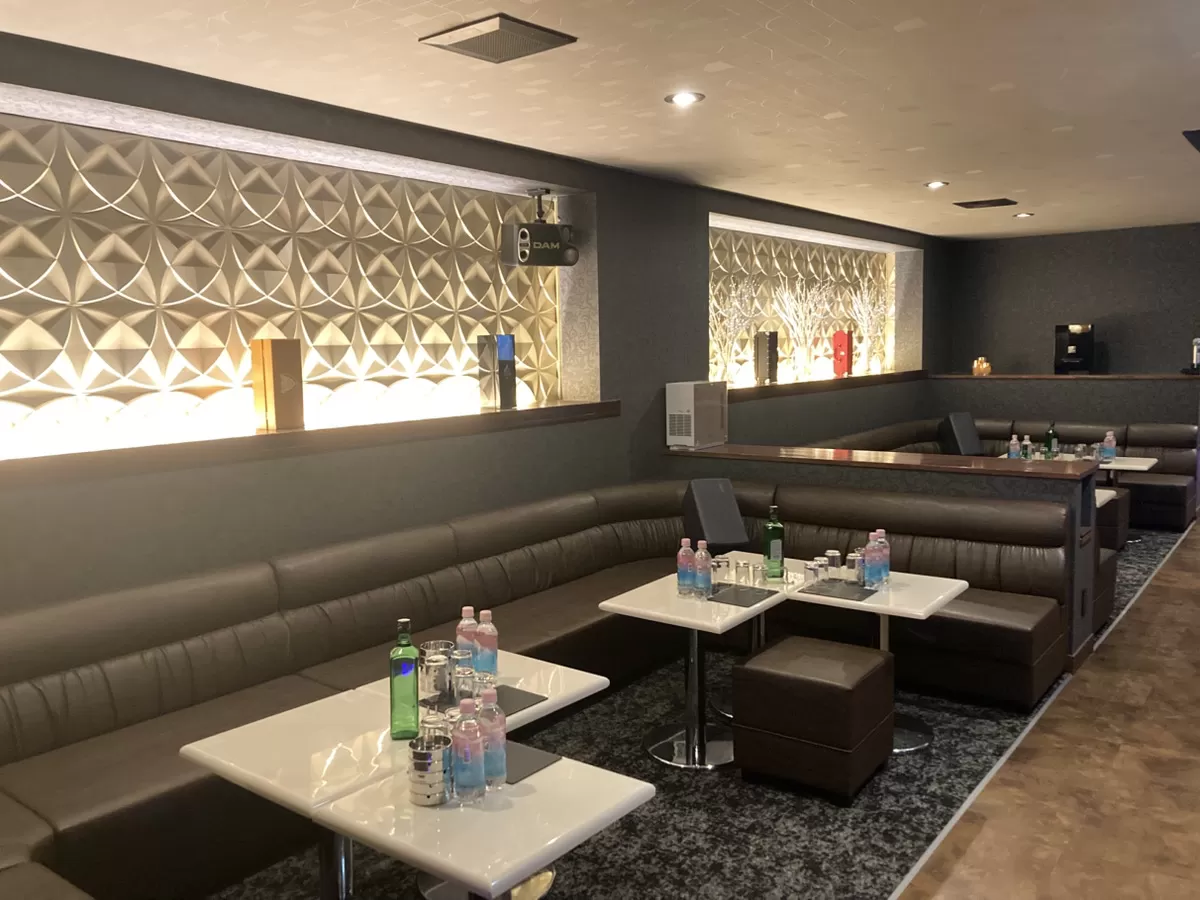 NEW CLUB FOR EVERの店内写真