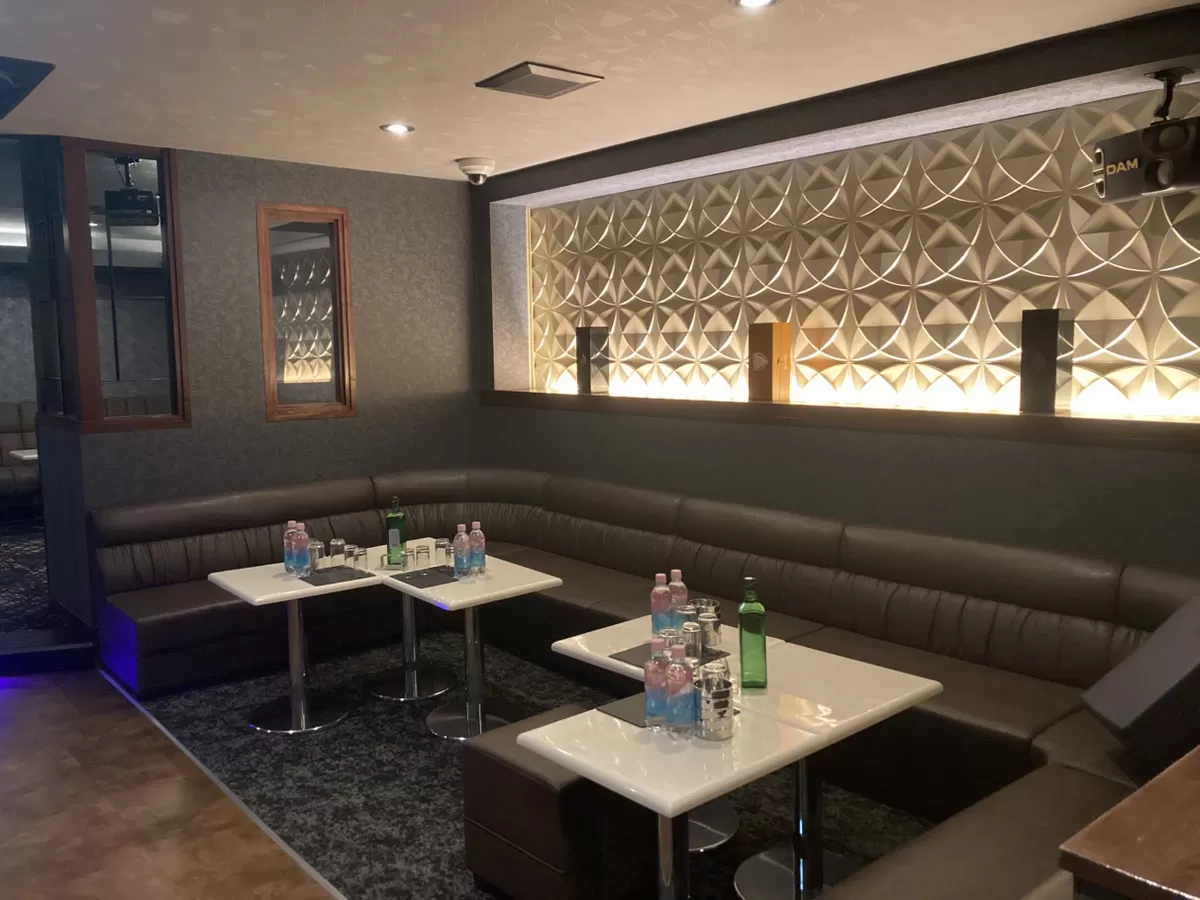 NEW CLUB FOR EVERの店内写真