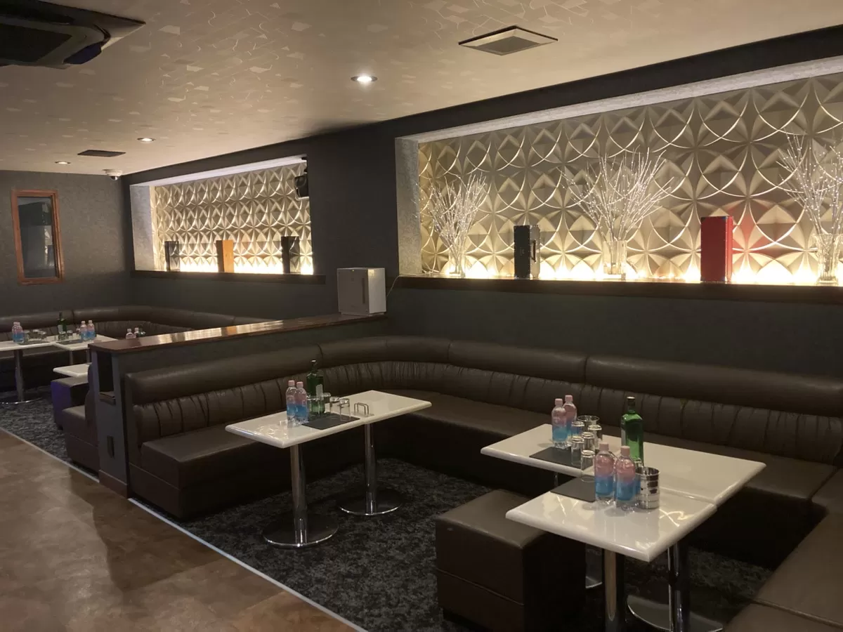 NEW CLUB FOR EVERの店内写真