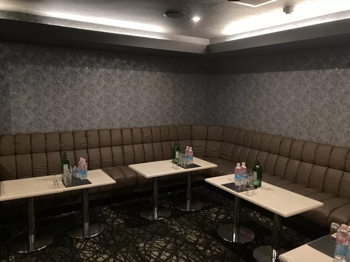 NEW CLUB FOR EVERの店内写真