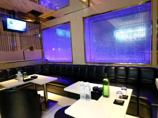 club H Tokyo(エイチ　トウキョウ)の店内写真