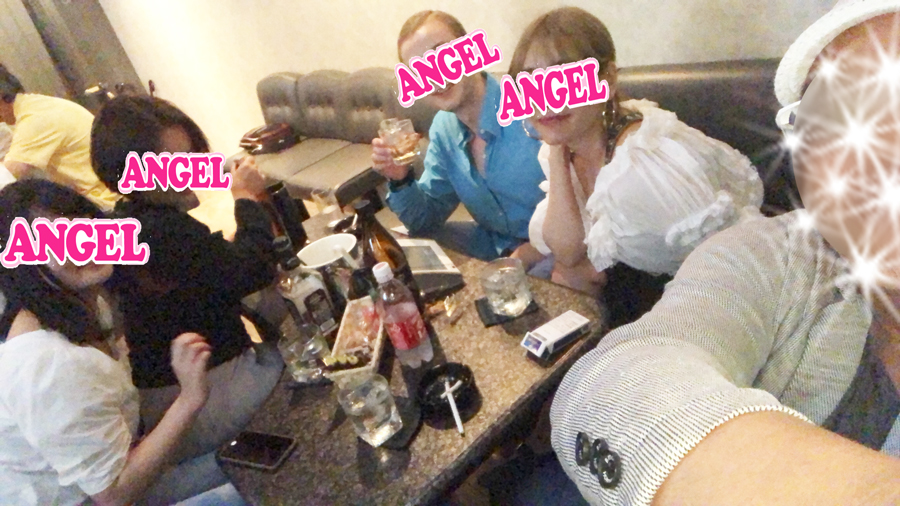 まんがいち暇な日などありましたら、みんなで他の店に飲みに行ったりしてます。もちろん時給は出しますよ！