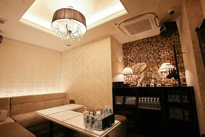 Club Partheno KITASHINCHIの店内写真