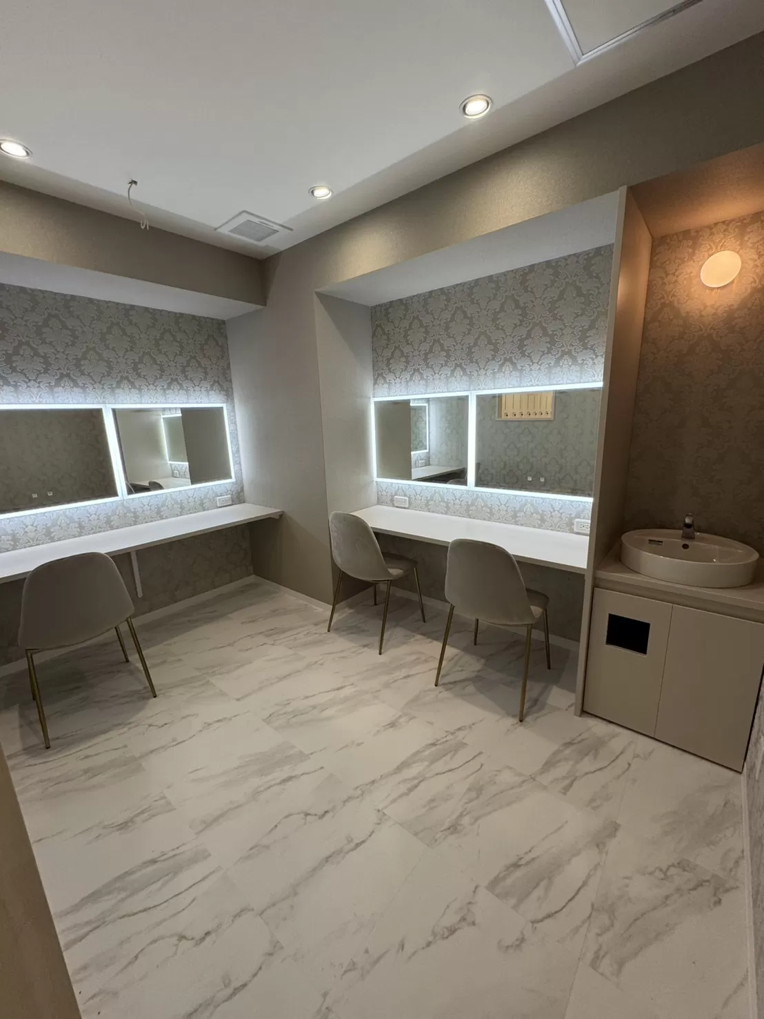 CLUB BIZELE（ビゼル）の店内写真