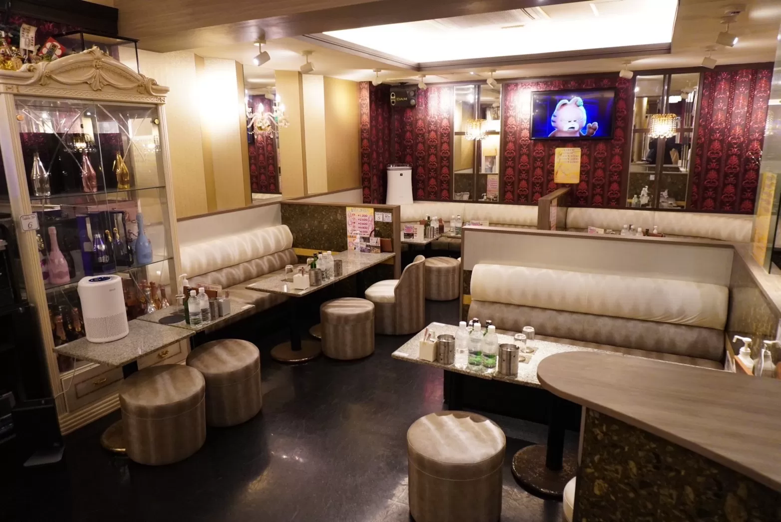 Adam Zの店内写真