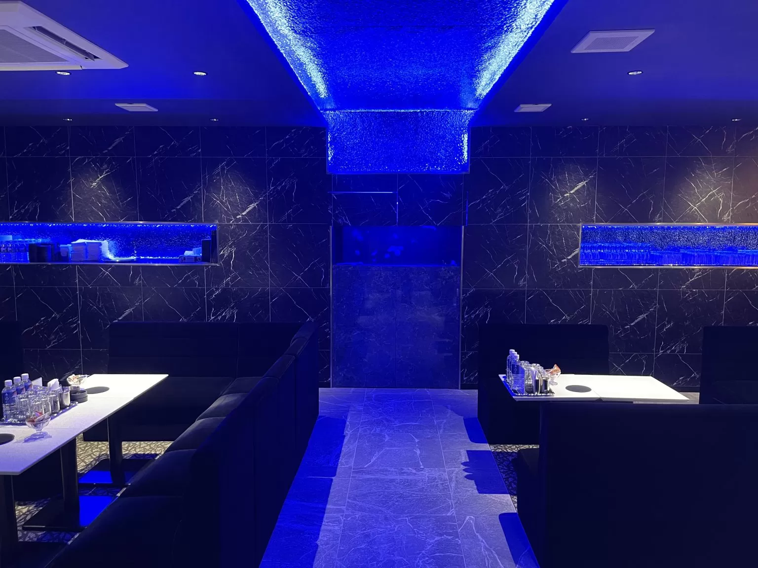 COLORS BLUE(カラーズブルー)の店内写真