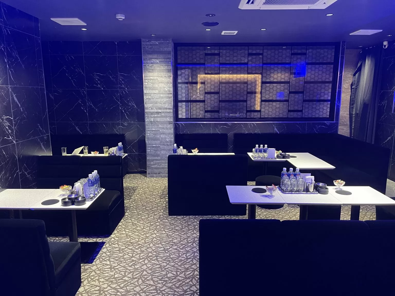 COLORS BLUE(カラーズブルー)の店内写真