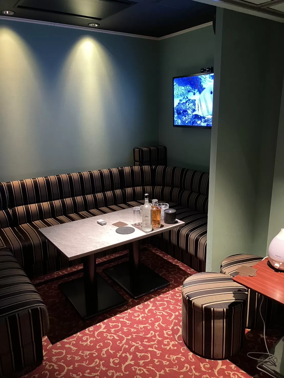 バツイチ倶楽部 ここだけの話の店内写真