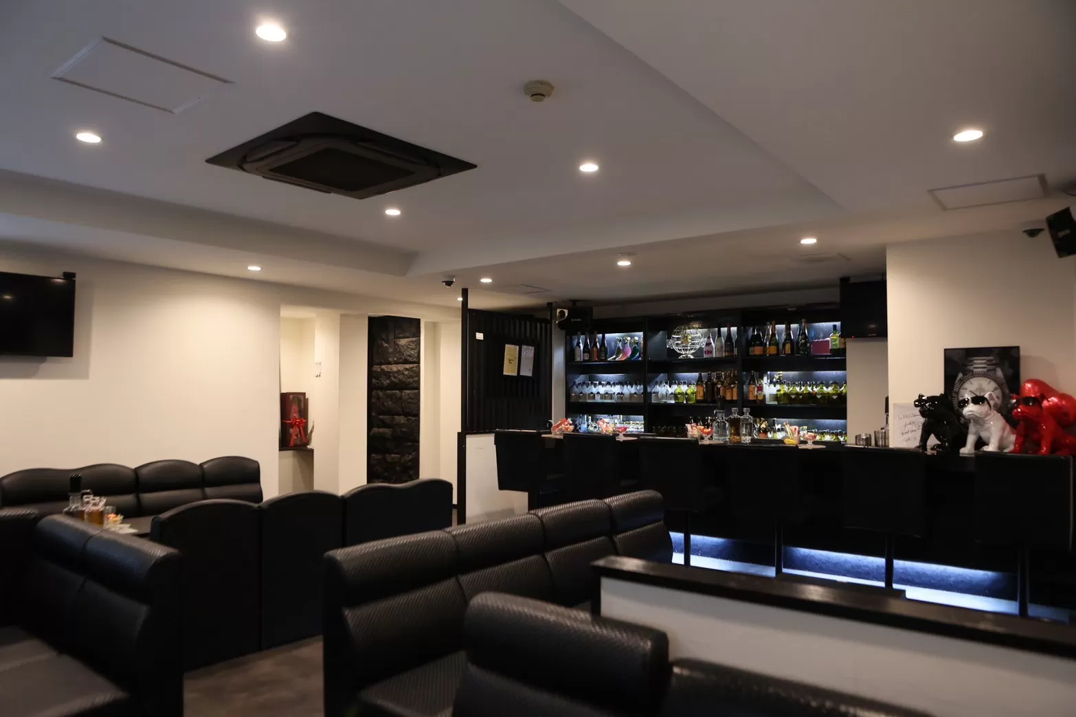 R＆Jの店内写真