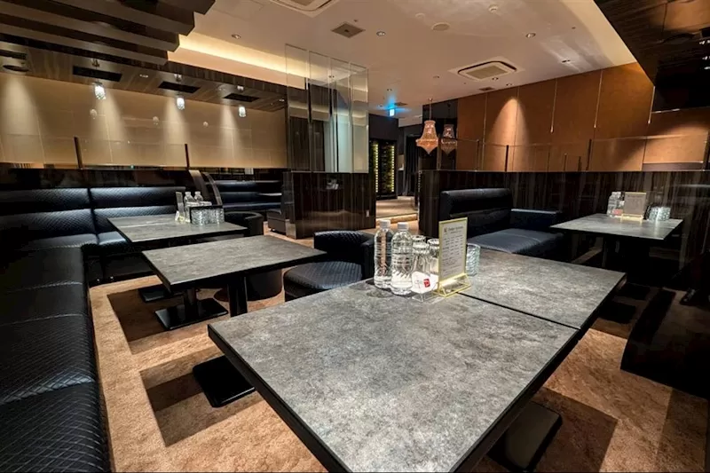 CLUB REVEの店内写真