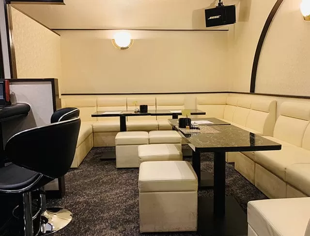 Lounge A＆Aの店内写真