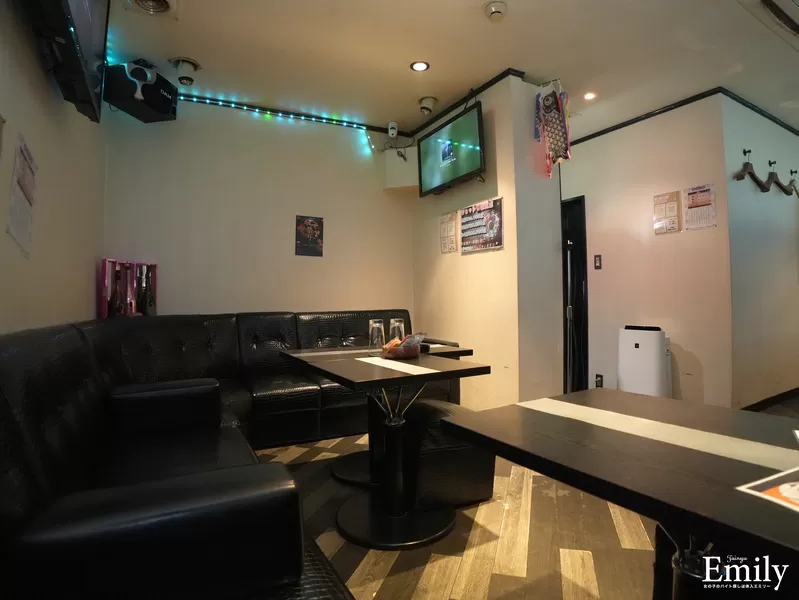 Girls Snack MIKIの店内写真