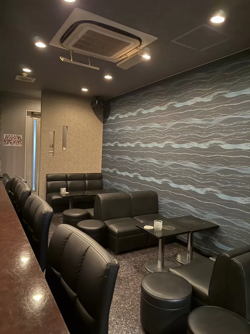 Lounge LUANAの店内写真