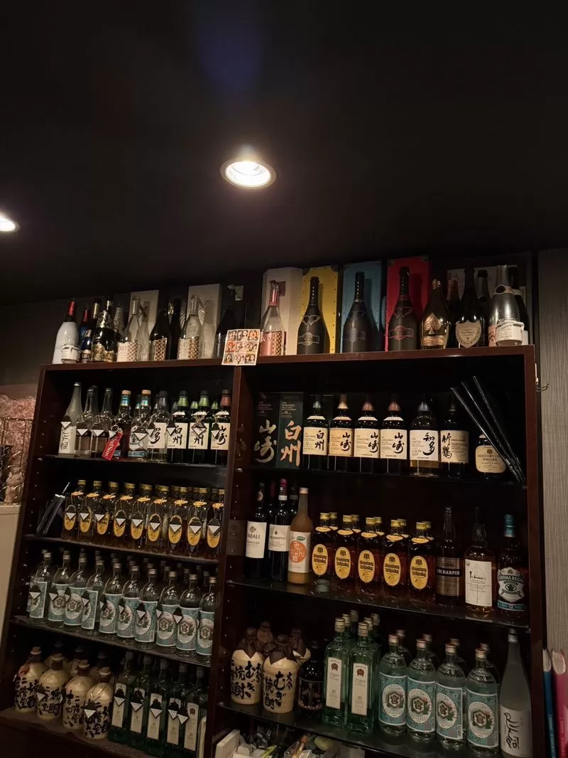 Lounge LUANAの店内写真