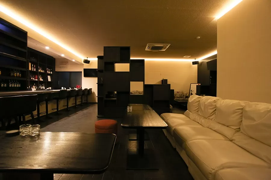 Lady’s bar Geminiの店内写真