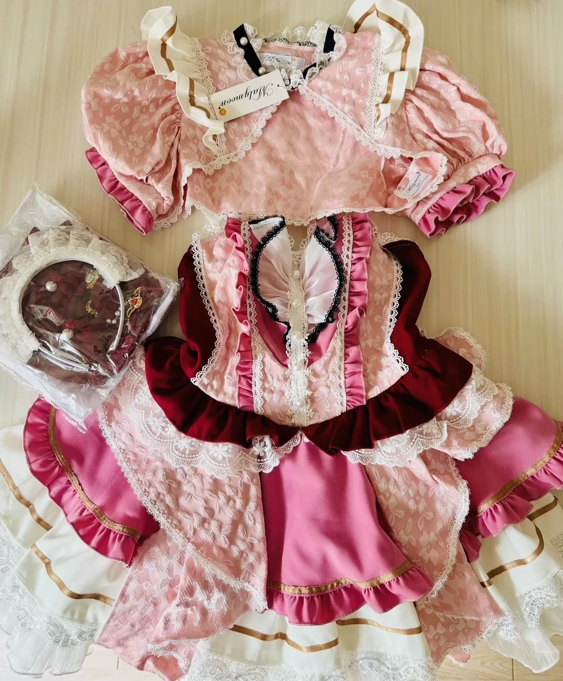 推しドルの衣装・制服