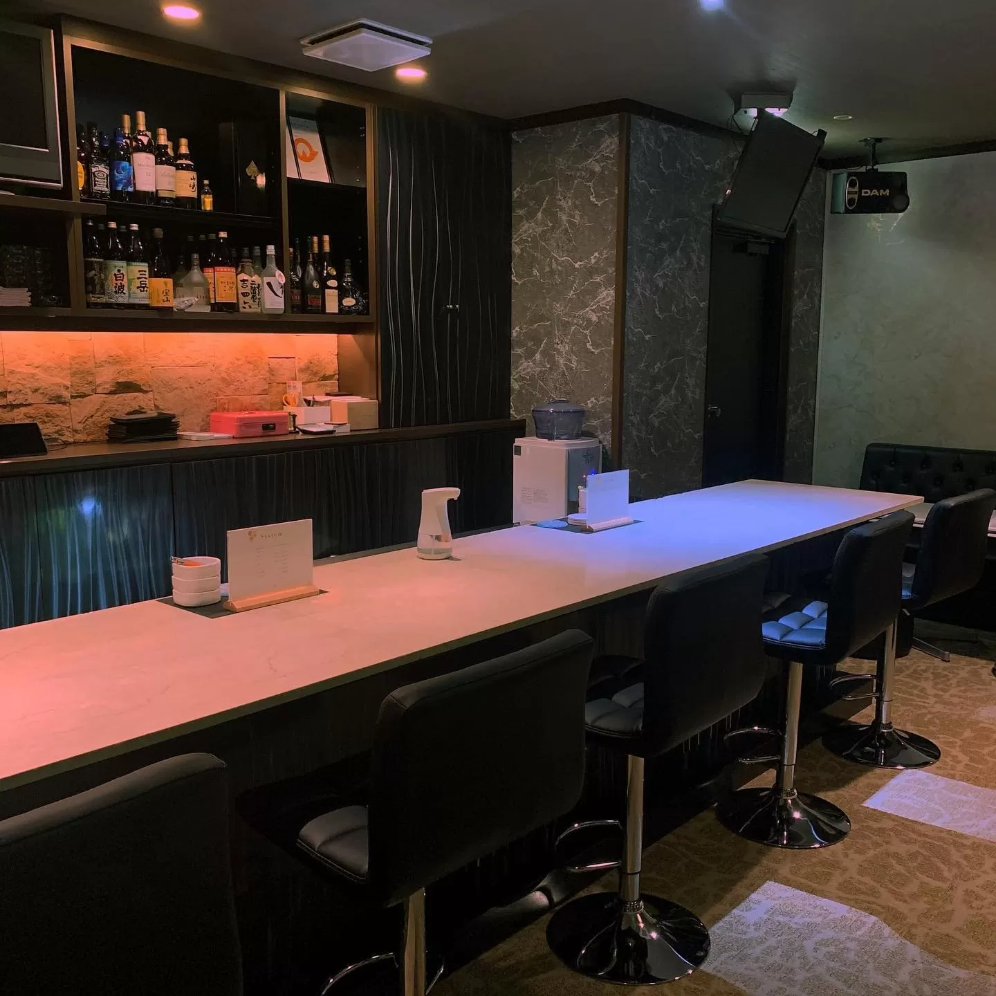 Lounge一華の店内写真