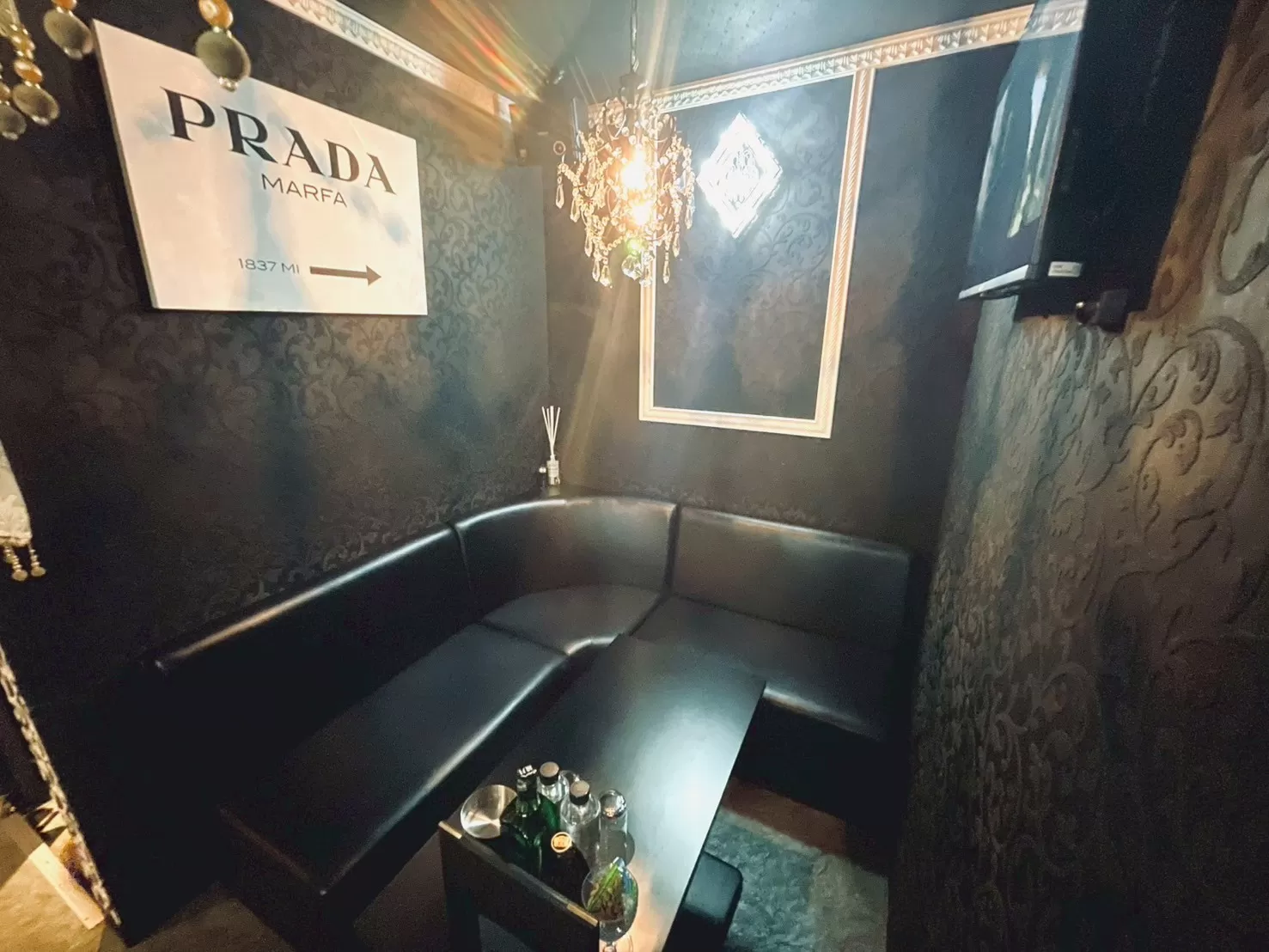 Club ELEの店内写真