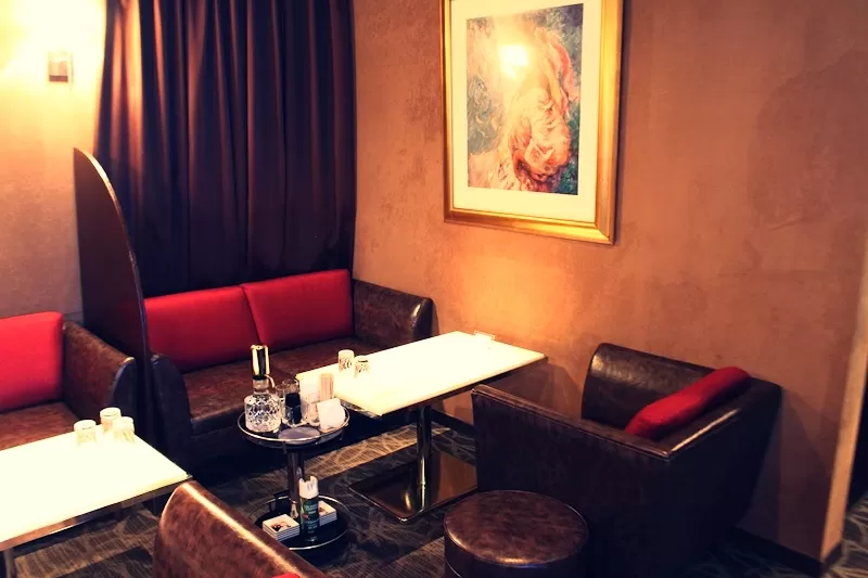 ラウンジカオスの店内写真