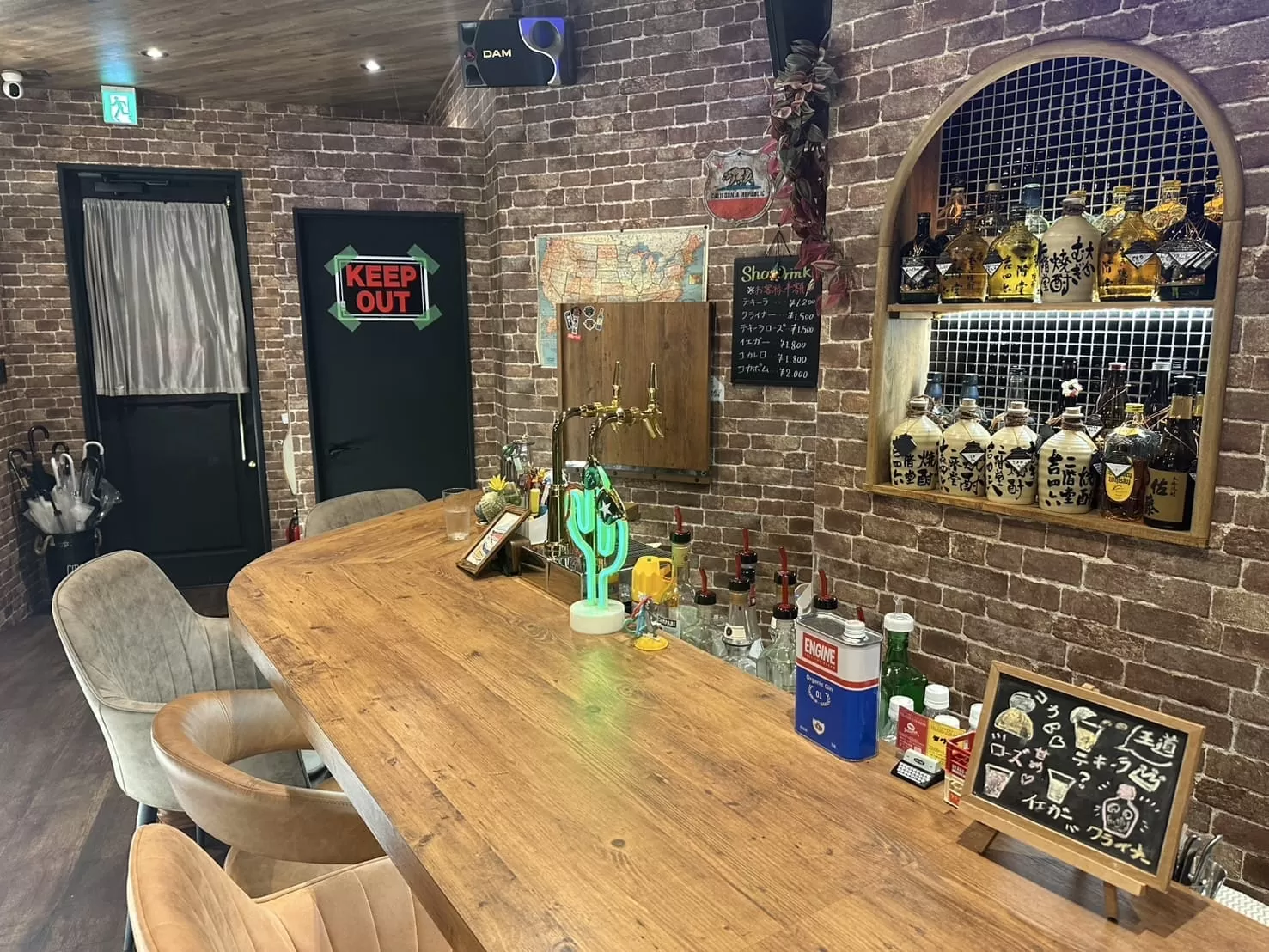 Bar Billionzのフォトギャラリー