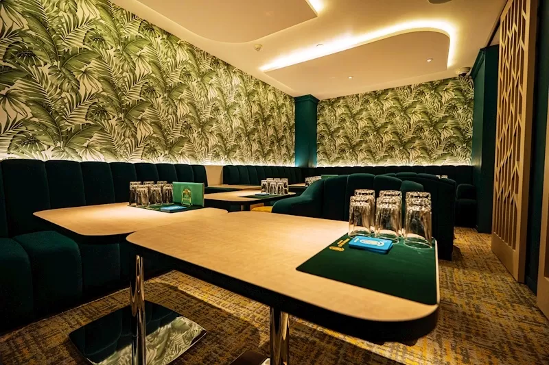 クラブハナン錦三店の店内写真