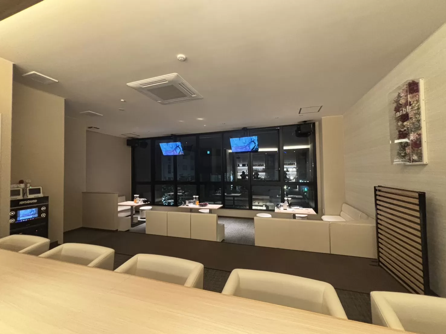 nobleの店内写真