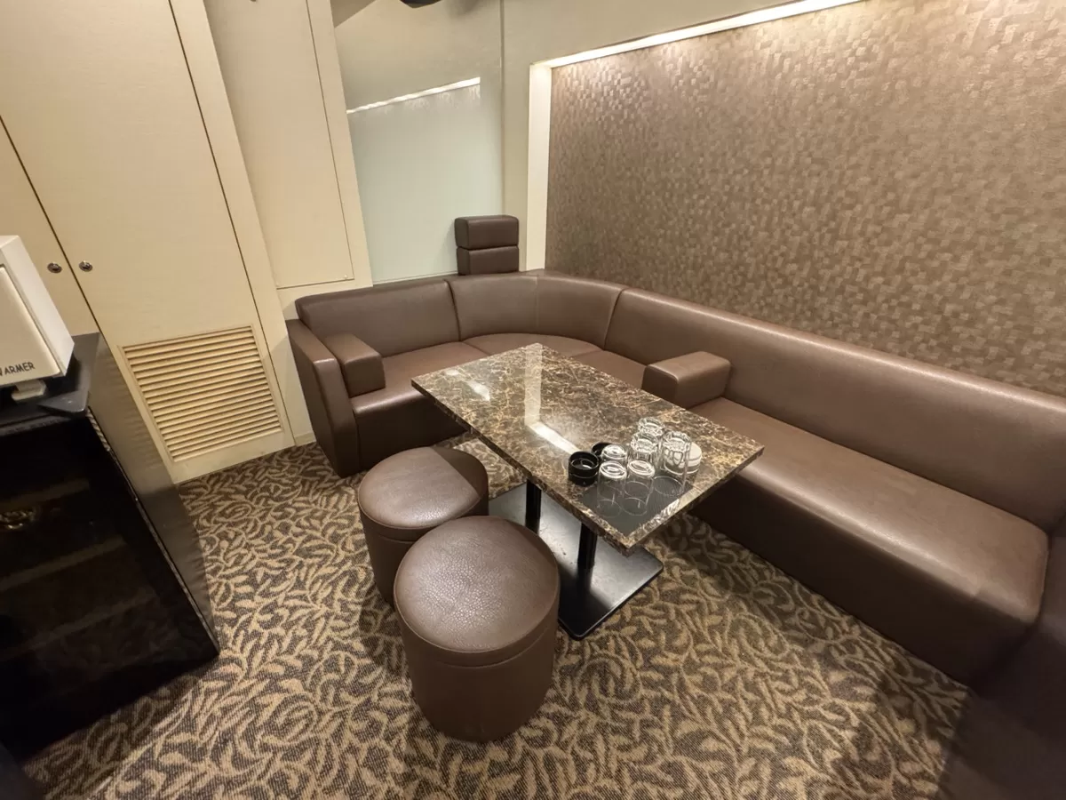 Loungeいち花の店内写真